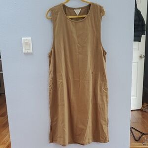 Conrado Katrina Linen Midi Dress